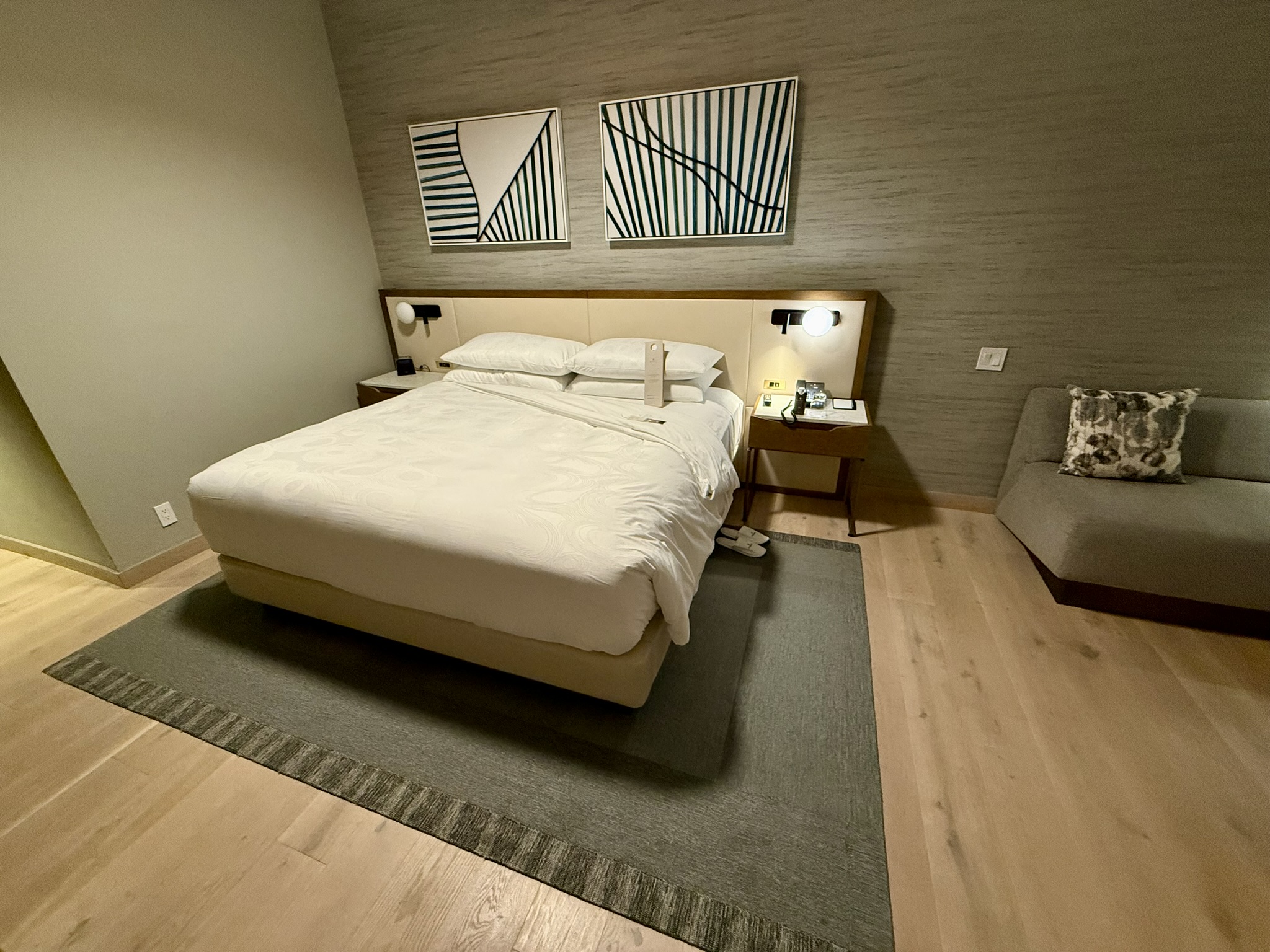 豪华地段,全面翻新——但又“大车店”的味道 - JW Marriott Hotel Mexico City Polanco入住体验 15 豪华地段,全面翻新——但又“大车店”的味道 - JW Marriott Hotel Mexico City Polanco入住体验