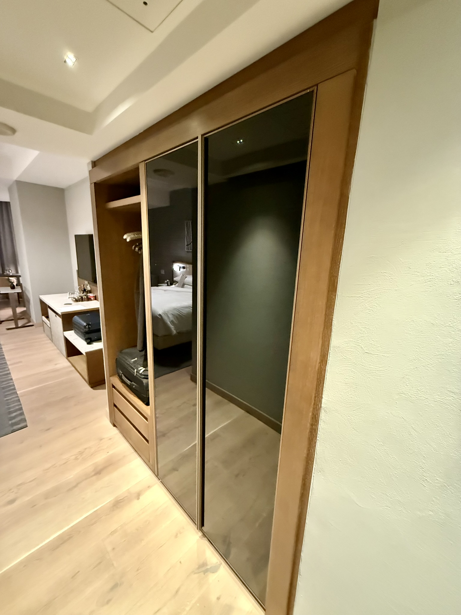 豪华地段,全面翻新——但又“大车店”的味道 - JW Marriott Hotel Mexico City Polanco入住体验 11 豪华地段,全面翻新——但又“大车店”的味道 - JW Marriott Hotel Mexico City Polanco入住体验