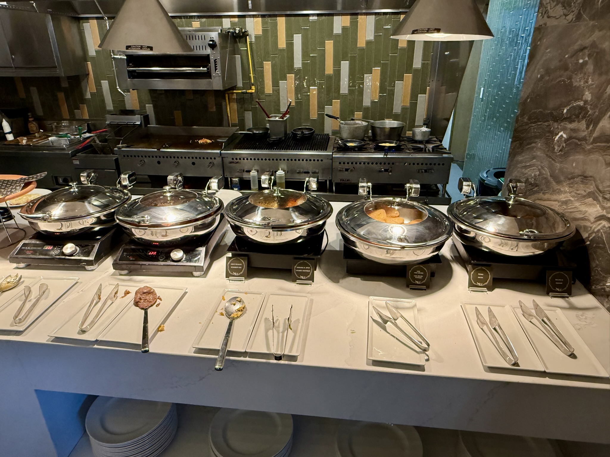 豪华地段,全面翻新——但又“大车店”的味道 - JW Marriott Hotel Mexico City Polanco入住体验 20 豪华地段,全面翻新——但又“大车店”的味道 - JW Marriott Hotel Mexico City Polanco入住体验