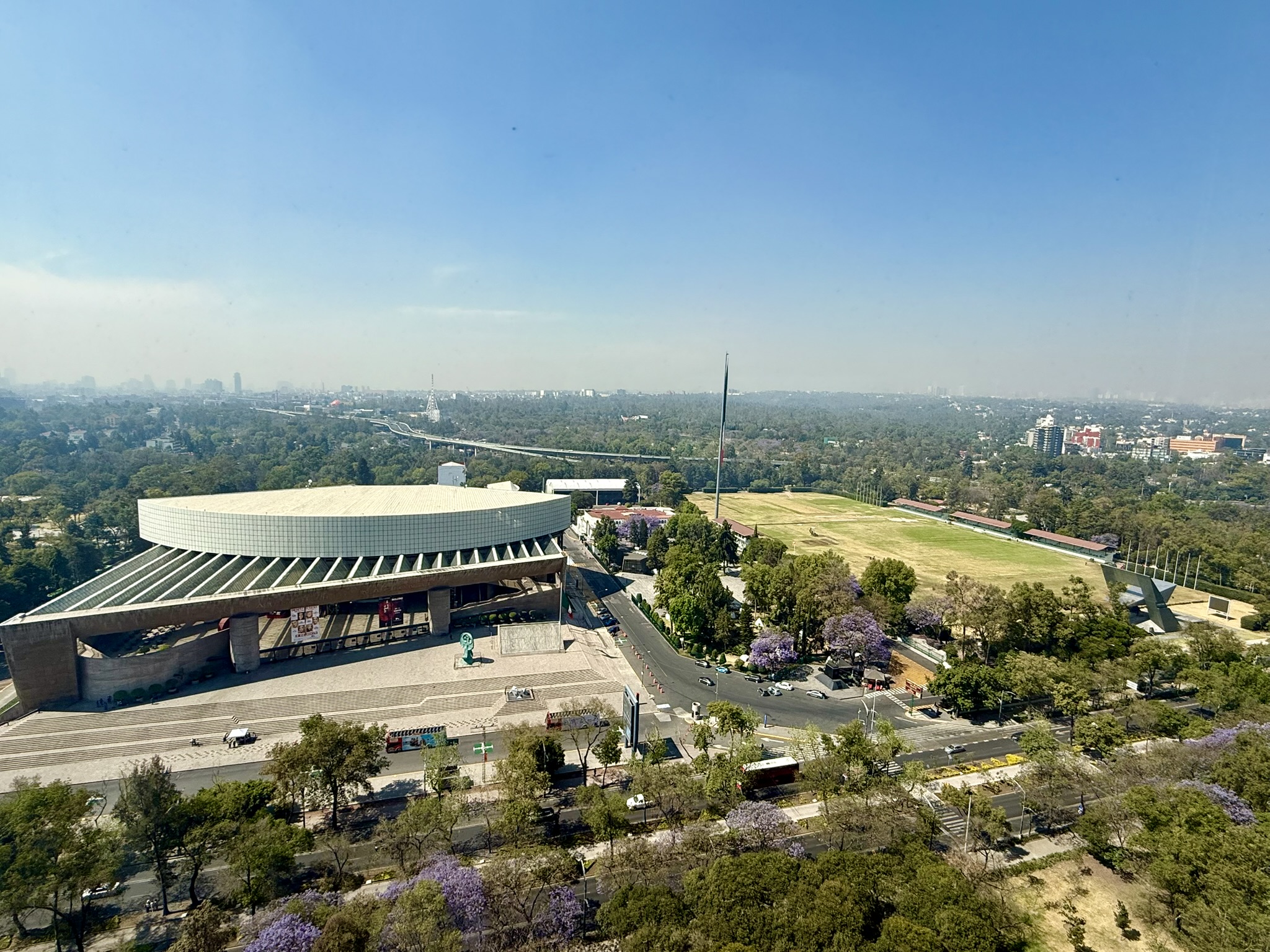 豪华地段,全面翻新——但又“大车店”的味道 - JW Marriott Hotel Mexico City Polanco入住体验 18 豪华地段,全面翻新——但又“大车店”的味道 - JW Marriott Hotel Mexico City Polanco入住体验