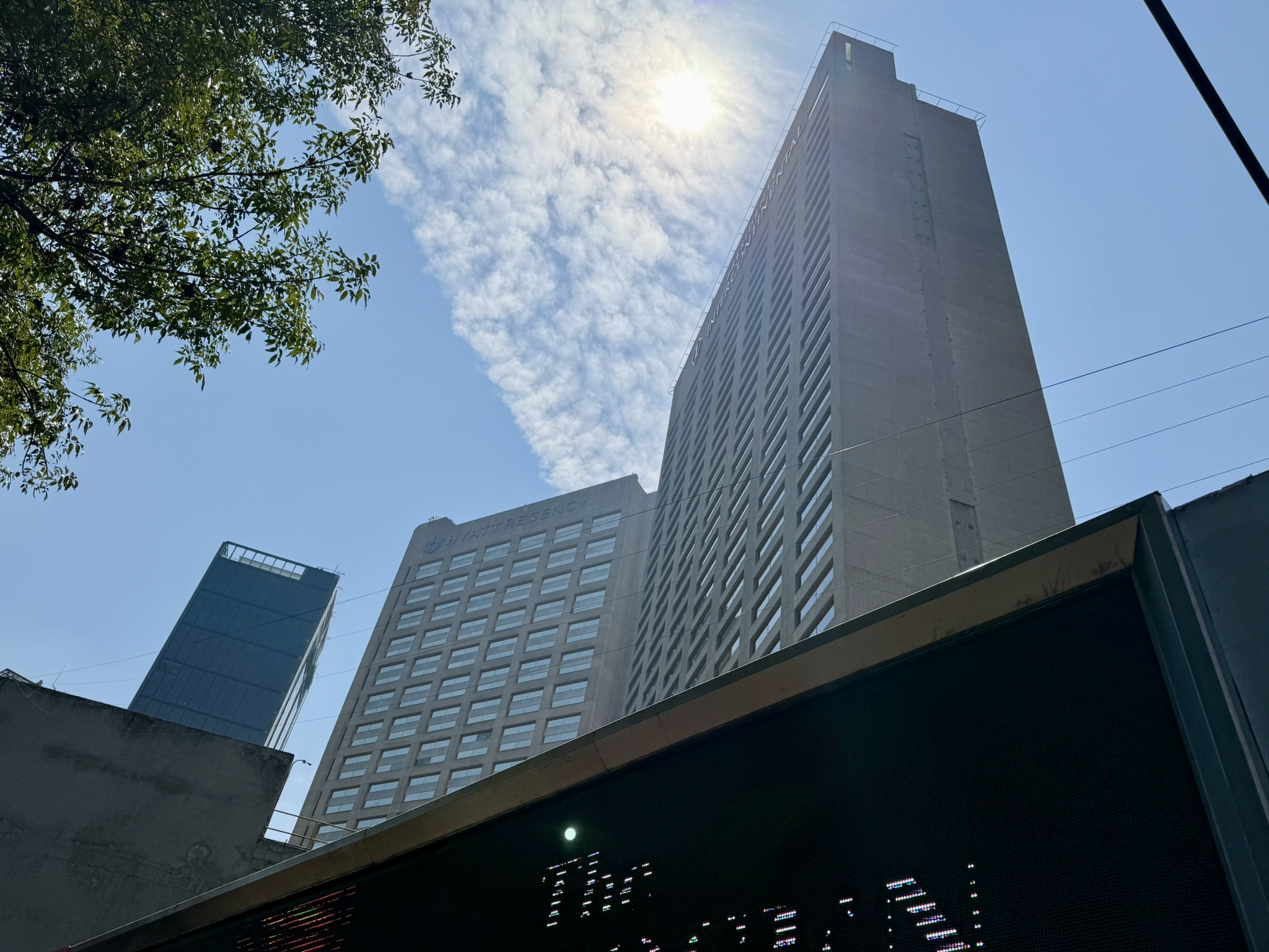 豪华地段,全面翻新——但又“大车店”的味道 - JW Marriott Hotel Mexico City Polanco入住体验 3 豪华地段,全面翻新——但又“大车店”的味道 - JW Marriott Hotel Mexico City Polanco入住体验