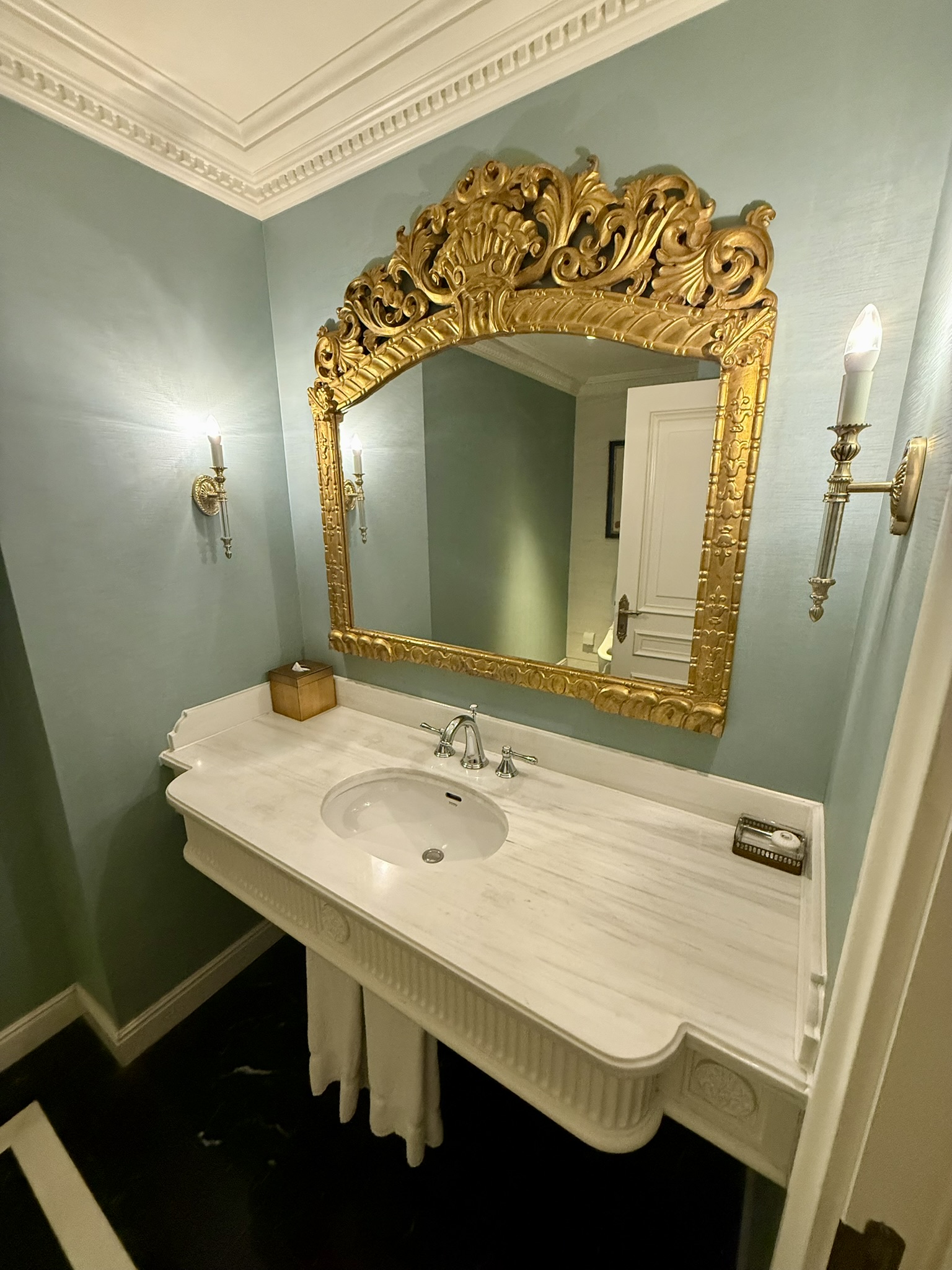 直升160平米欧式宫廷风格超大套房 - 天津丽思卡尔顿(The Ritz-Carlton, Tianjin)入住体验 18 直升160平米欧式宫廷风格超大套房 - 天津丽思卡尔顿(The Ritz-Carlton, Tianjin)入住体验