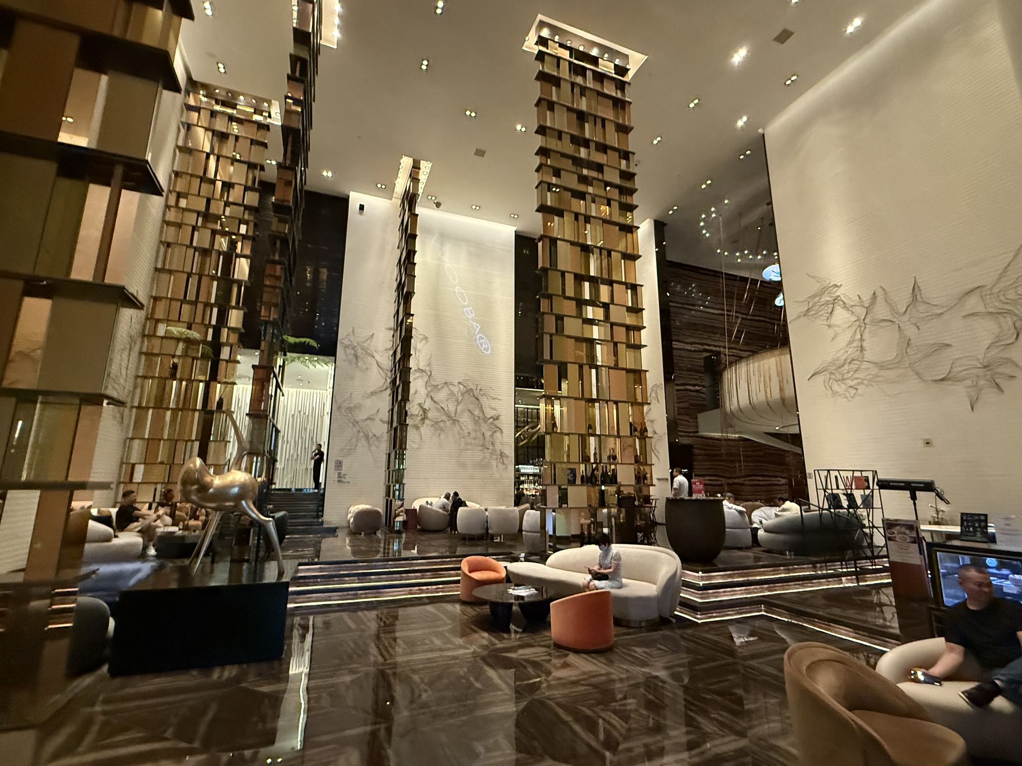 低调不浮夸,居然还有行政酒廊 - 广州W酒店(W Guangzhou)入住体验 4 低调不浮夸,居然还有行政酒廊 - 广州W酒店(W Guangzhou)入住体验