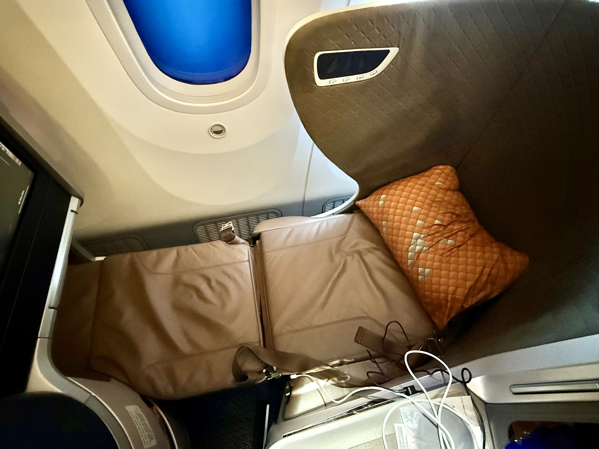 绝版兑换 & 全球最长航线的完美前奏 - 新航B787-10(广州 - 新加坡)商务舱体验 28 绝版兑换 & 全球最长航线的完美前奏 - 新航B787-10(广州 - 新加坡)商务舱体验