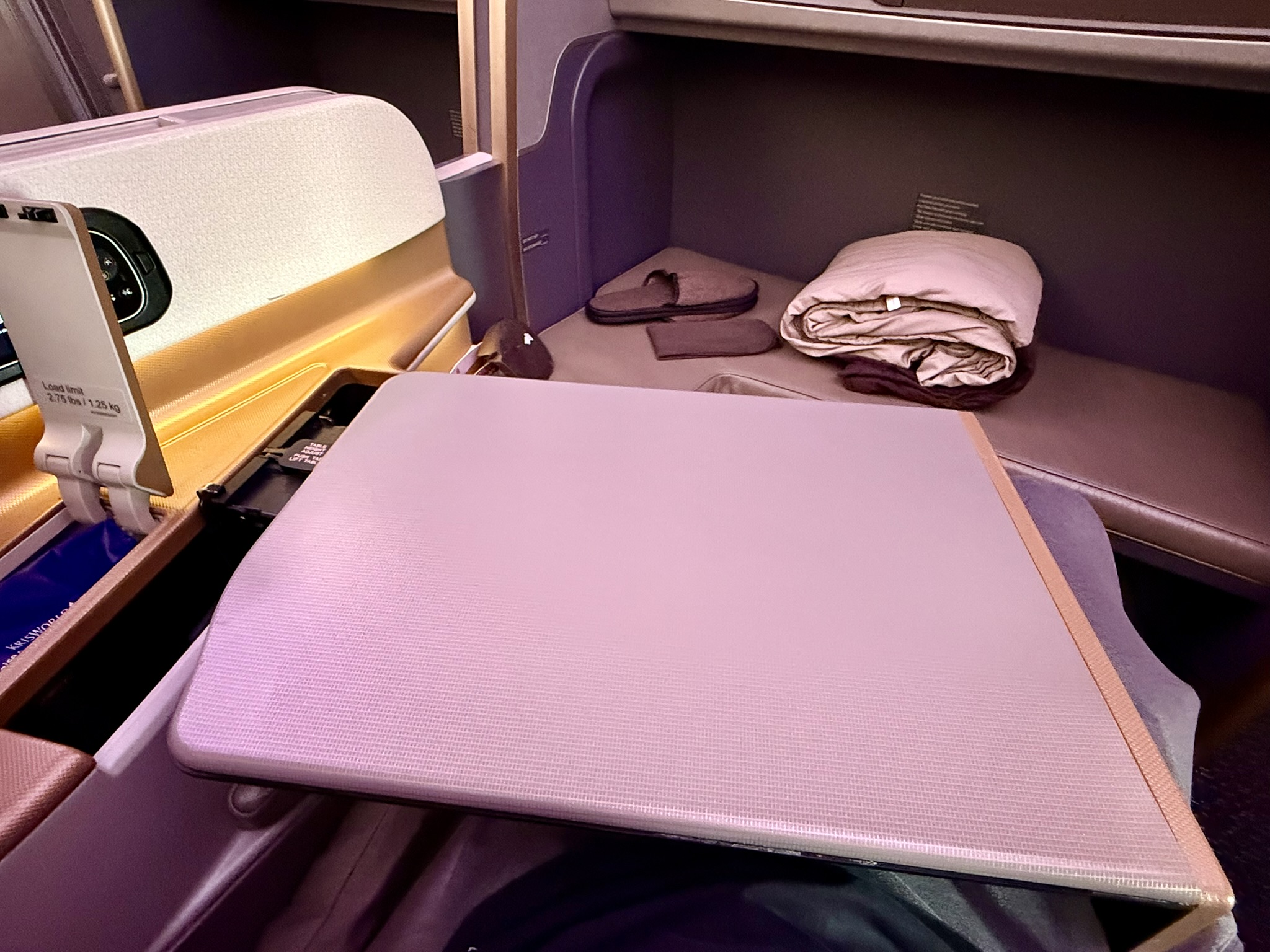 全球最长航班18小时马拉松飞行 – 新航A350-900ULR（新加坡 – 新加坡）商务舱体验