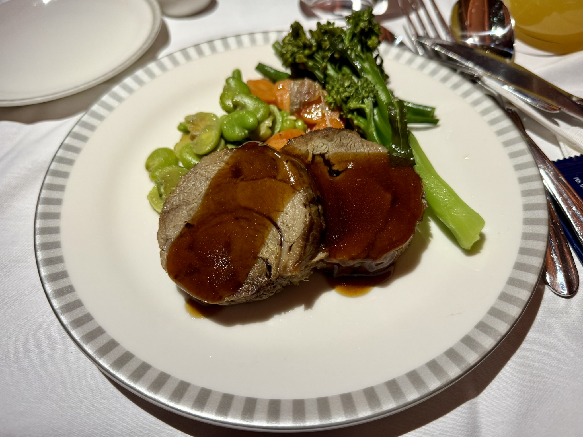 全球最长航班18小时马拉松飞行 – 新航A350-900ULR（新加坡 – 新加坡）商务舱体验