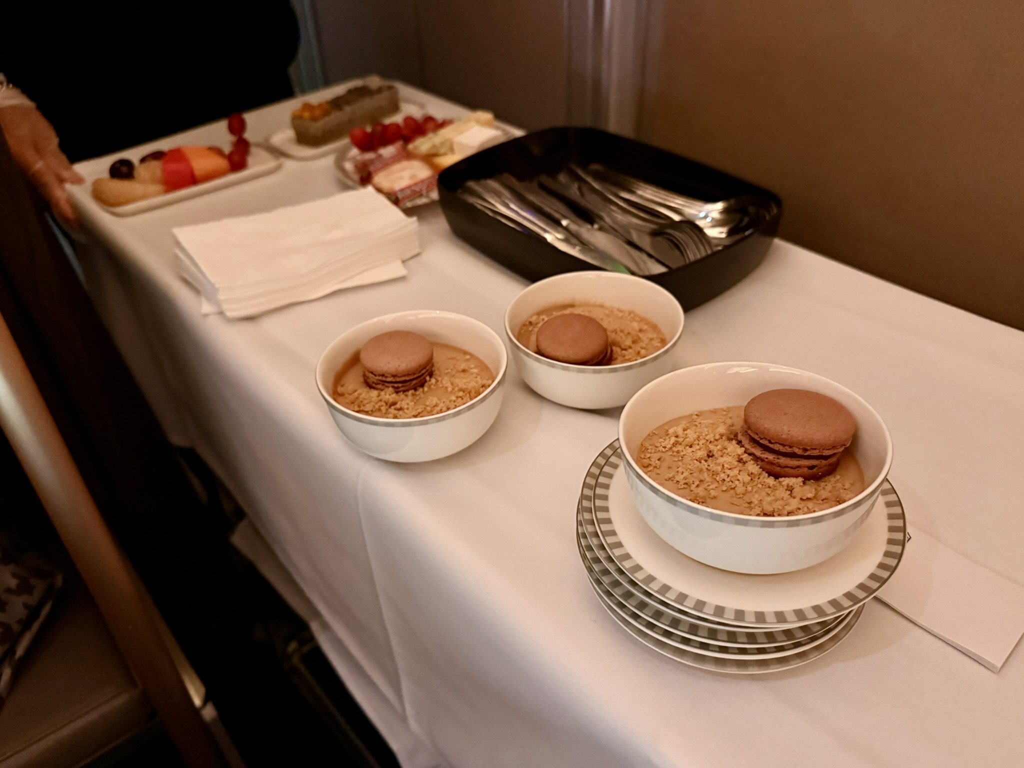 全球最长航班18小时马拉松飞行 – 新航A350-900ULR（新加坡 – 新加坡）商务舱体验