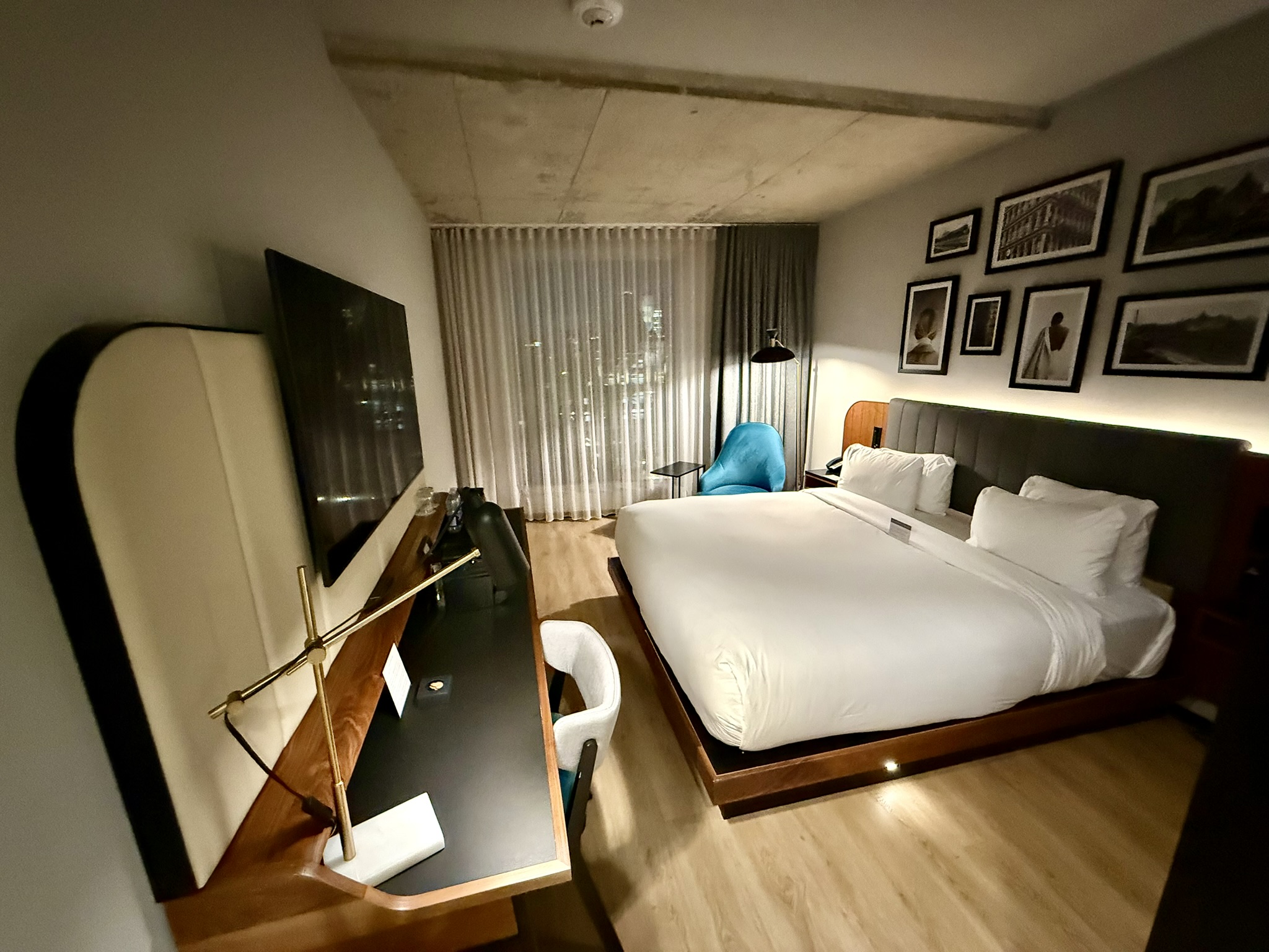 彻底的“大车店体验” - 蒙特利尔凯悦尚萃酒店(Hyatt Centric Ville Marie Montreal)入住体验 7 彻底的“大车店体验” - 蒙特利尔凯悦尚萃酒店(Hyatt Centric Ville Marie Montreal)入住体验