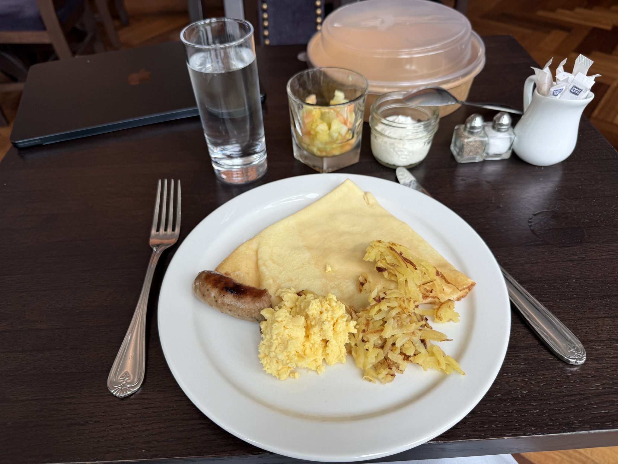 彻底的“大车店体验” - 蒙特利尔凯悦尚萃酒店(Hyatt Centric Ville Marie Montreal)入住体验 27 彻底的“大车店体验” - 蒙特利尔凯悦尚萃酒店(Hyatt Centric Ville Marie Montreal)入住体验