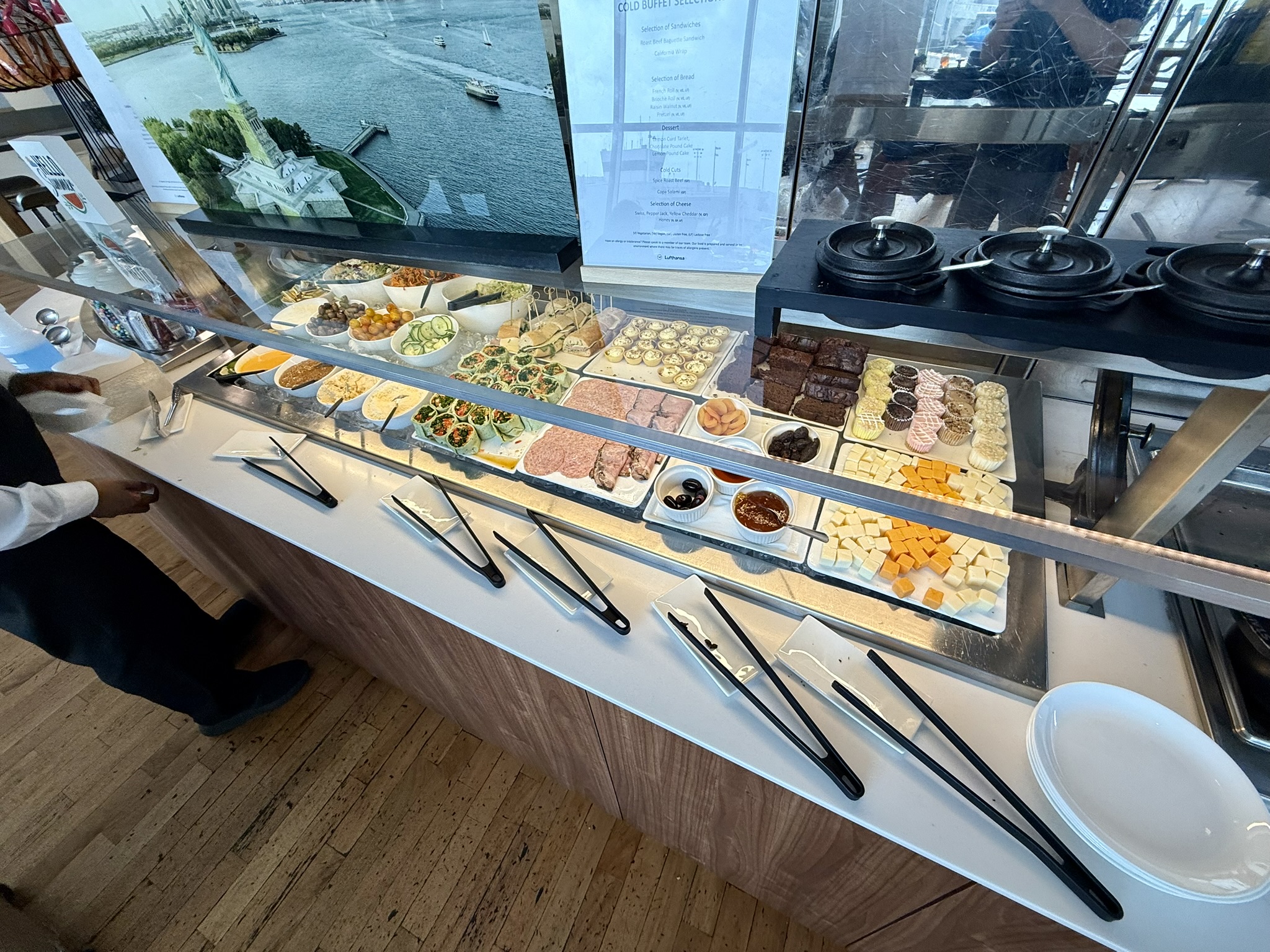 说走就走的A380头等舱：12小时连刷汉莎航空两大顶奢头等舱休息室，还能在休息室过海关入境？！