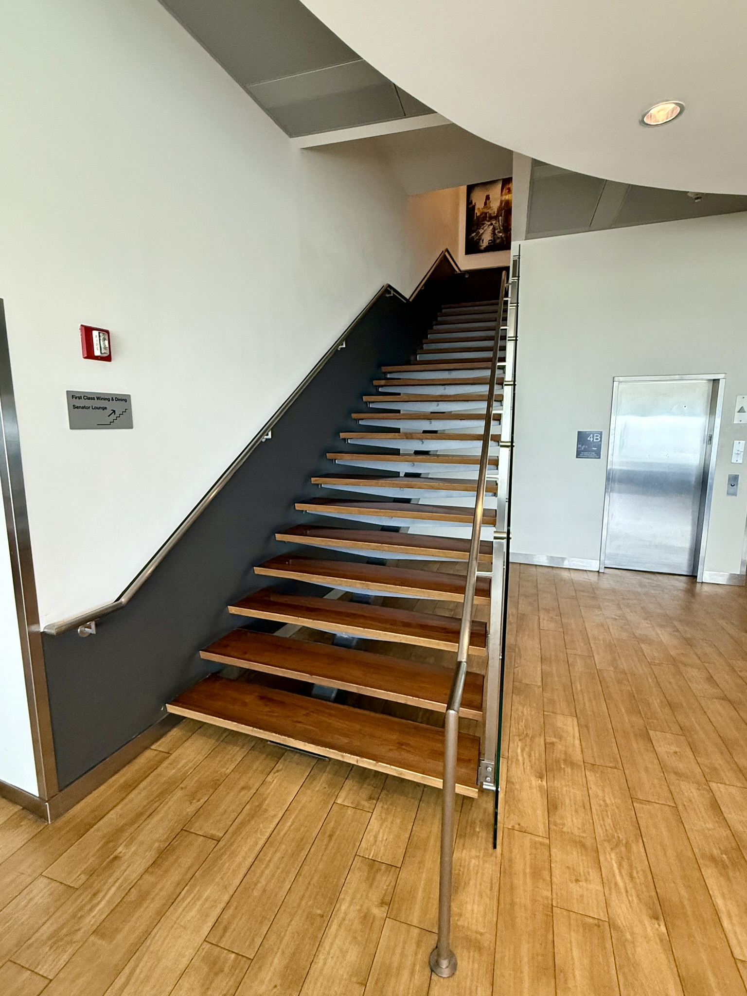 说走就走的A380头等舱：12小时连刷汉莎航空两大顶奢头等舱休息室，还能在休息室过海关入境？！