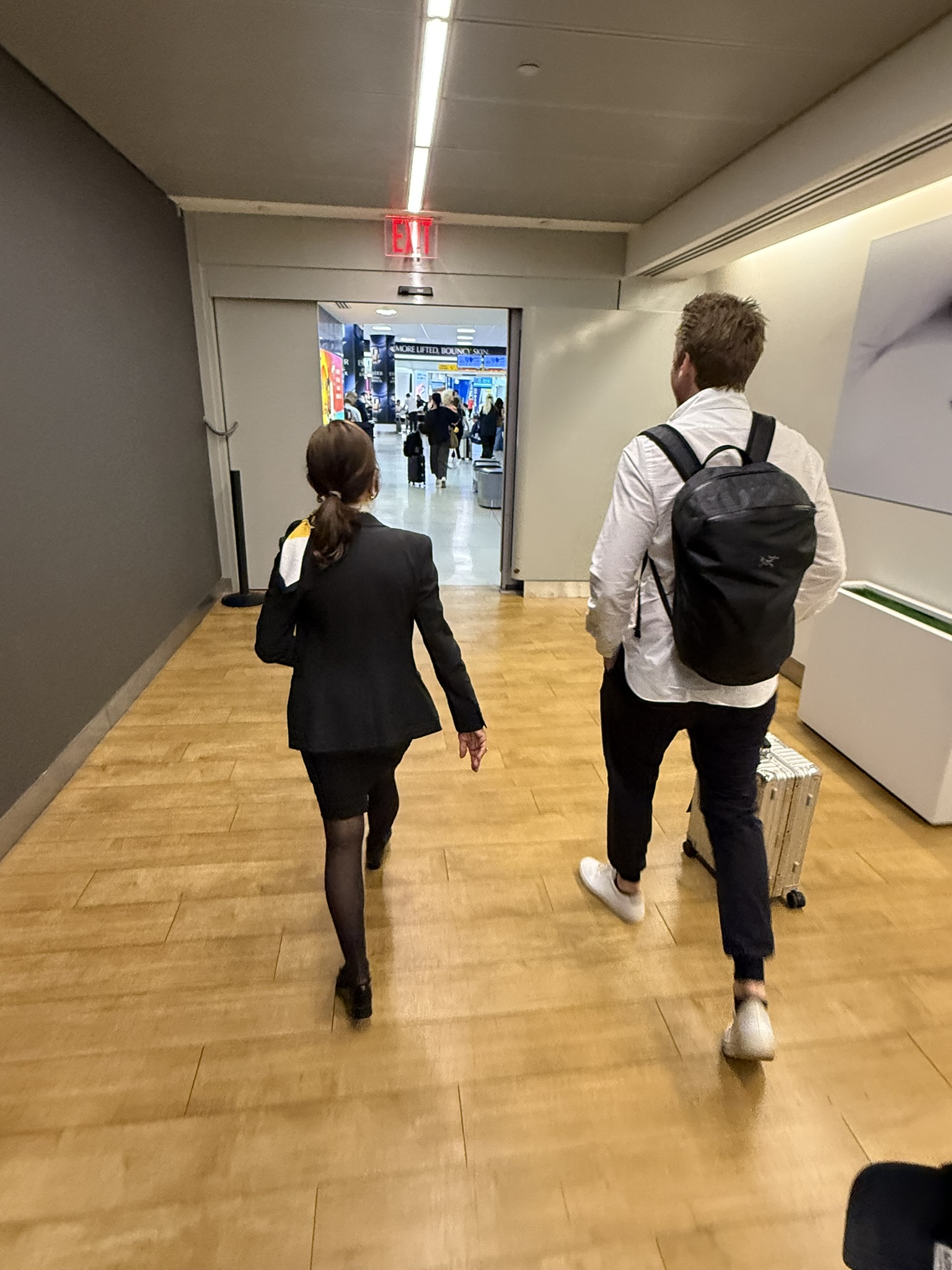 说走就走的A380头等舱：12小时连刷汉莎航空两大顶奢头等舱休息室，还能在休息室过海关入境？！