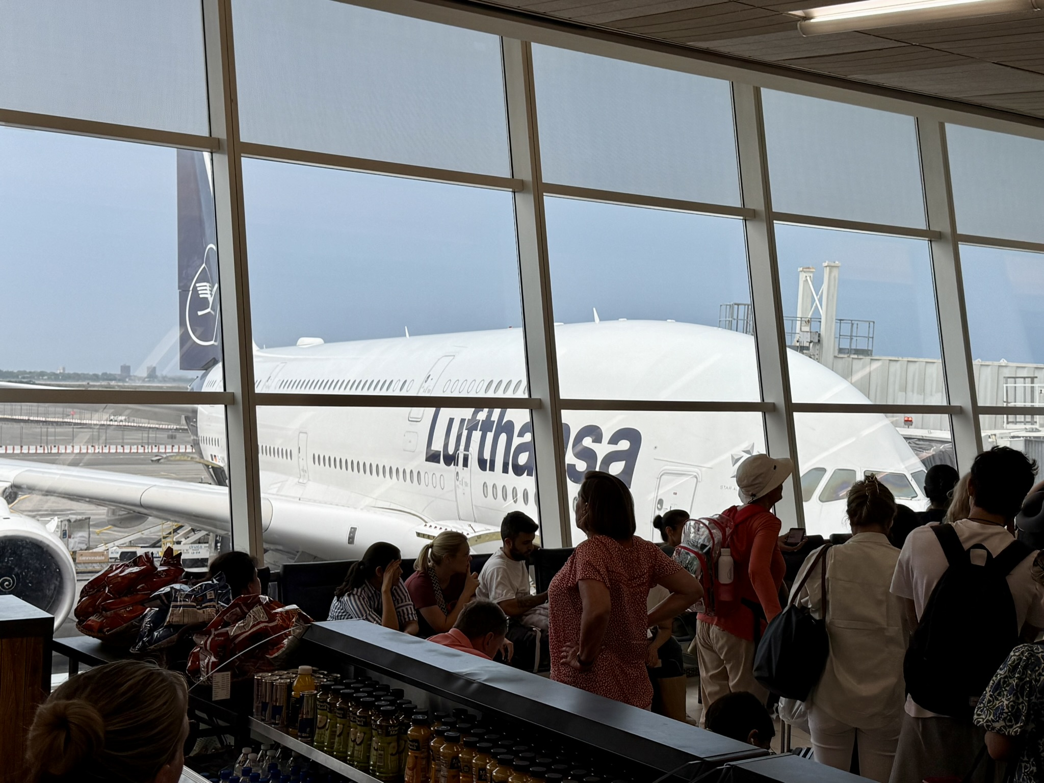 A380头等舱的独特快乐,临期说走就走 - 汉莎A380-800(纽约JFK - 慕尼黑)头等舱体验 2 A380头等舱的独特快乐,临期说走就走 - 汉莎A380-800(纽约JFK - 慕尼黑)头等舱体验