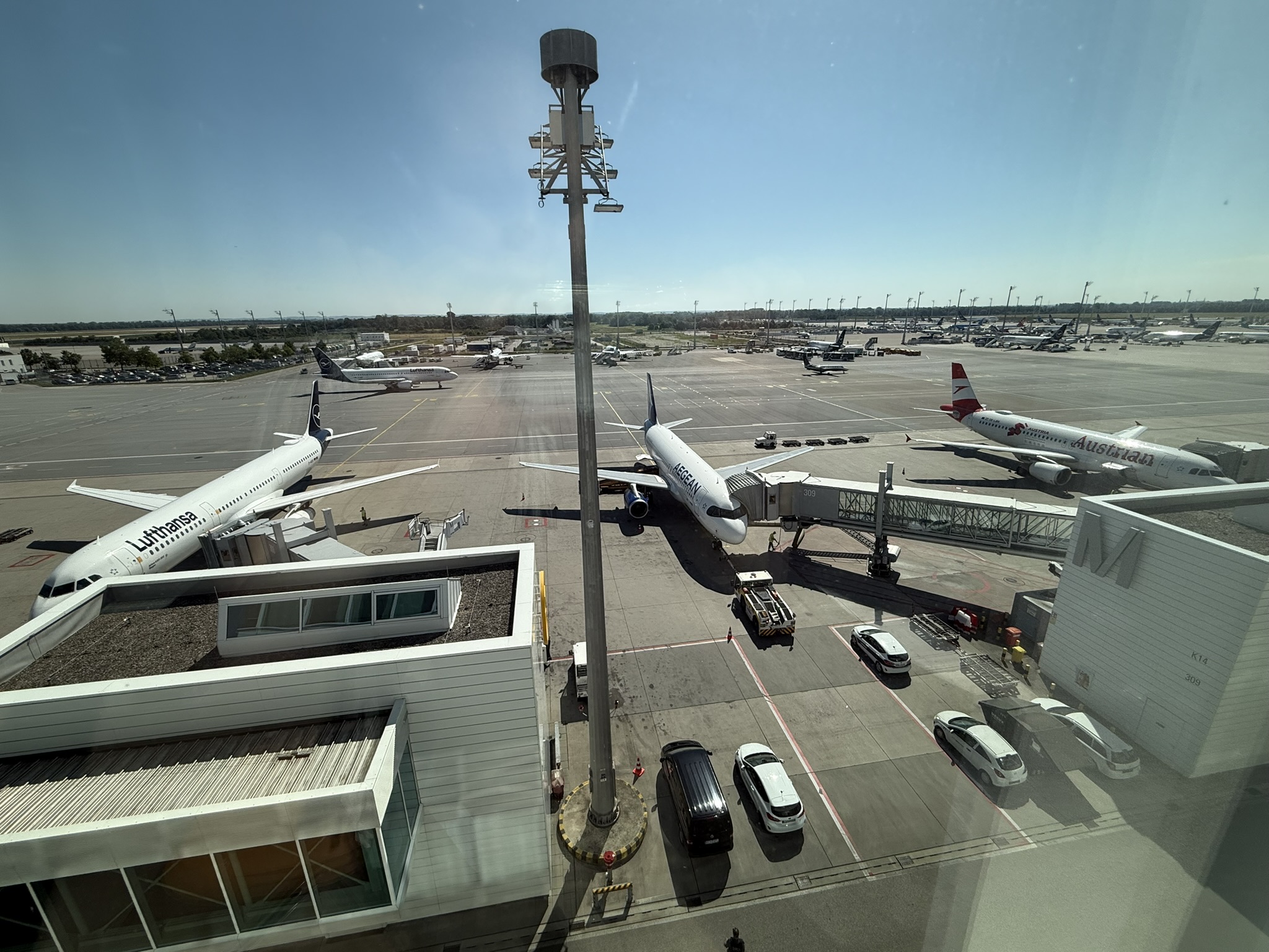 说走就走的A380头等舱：12小时连刷汉莎航空两大顶奢头等舱休息室，还能在休息室过海关入境？！