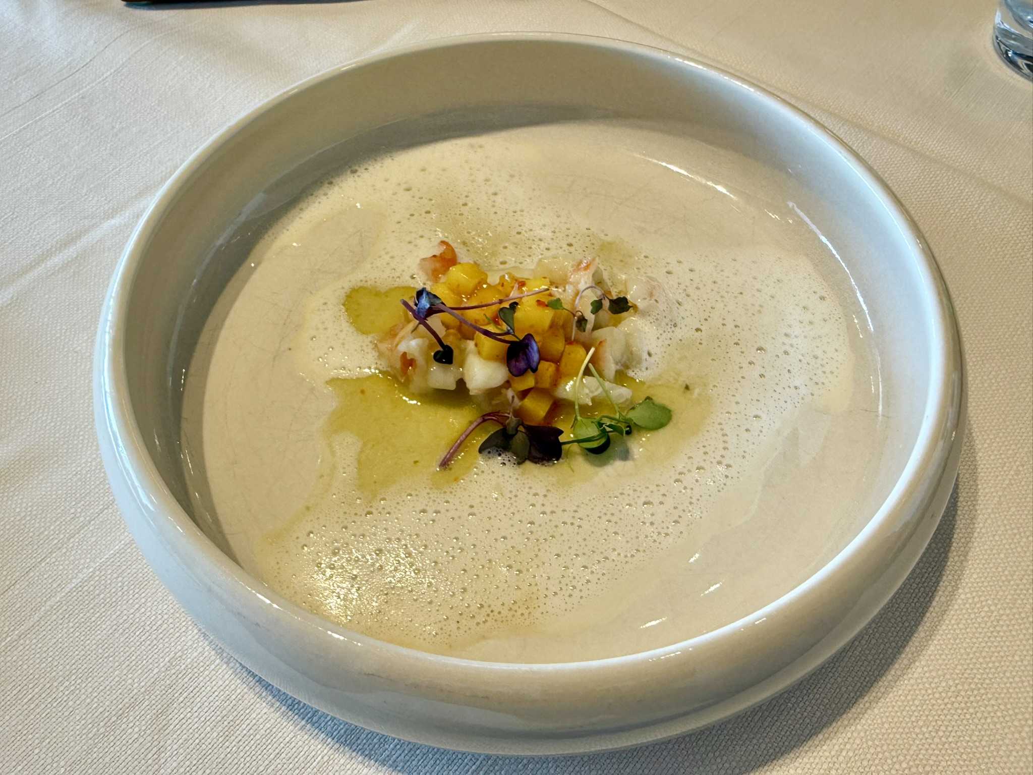 说走就走的A380头等舱：12小时连刷汉莎航空两大顶奢头等舱休息室，还能在休息室过海关入境？！