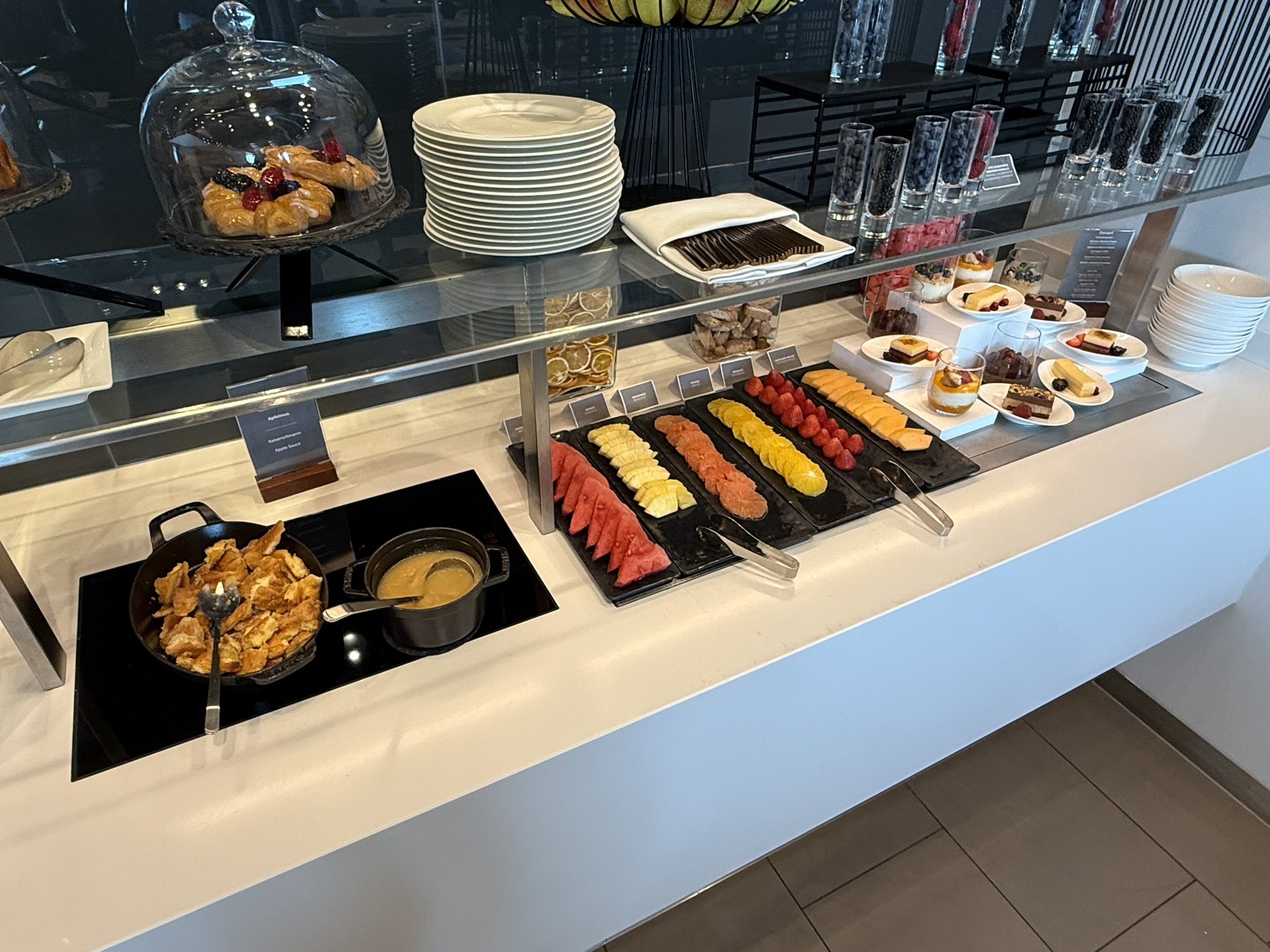 说走就走的A380头等舱：12小时连刷汉莎航空两大顶奢头等舱休息室，还能在休息室过海关入境？！