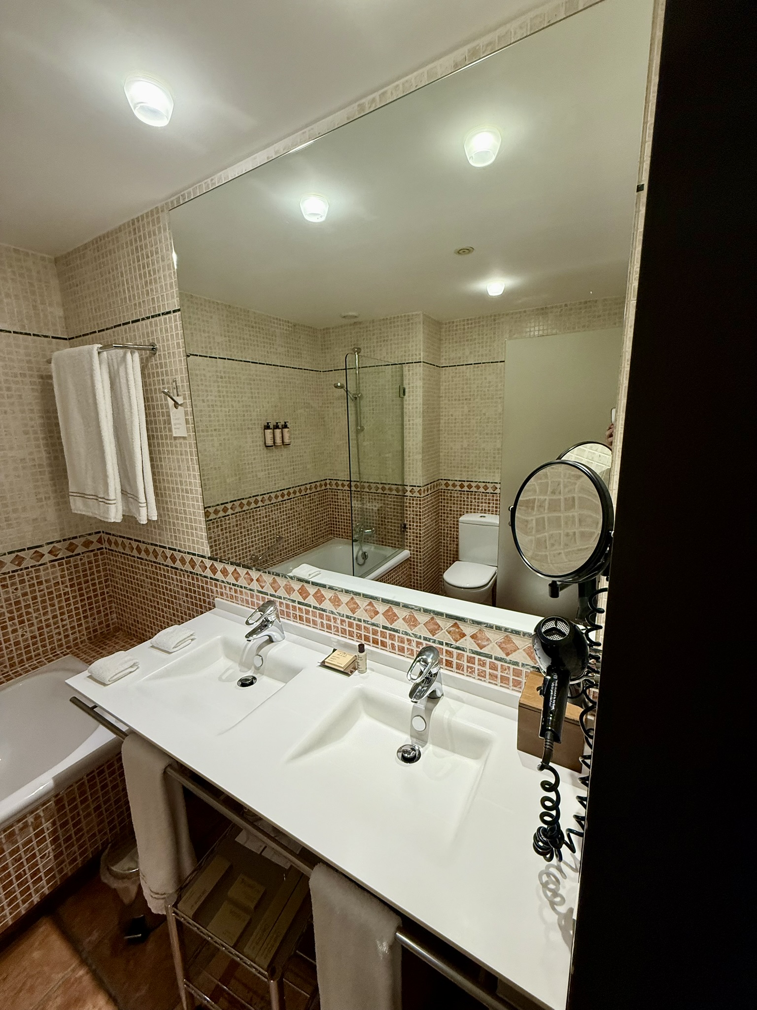 我最爱的酒店品牌之一：傲途格精选，真的带我走进了西班牙的灵魂