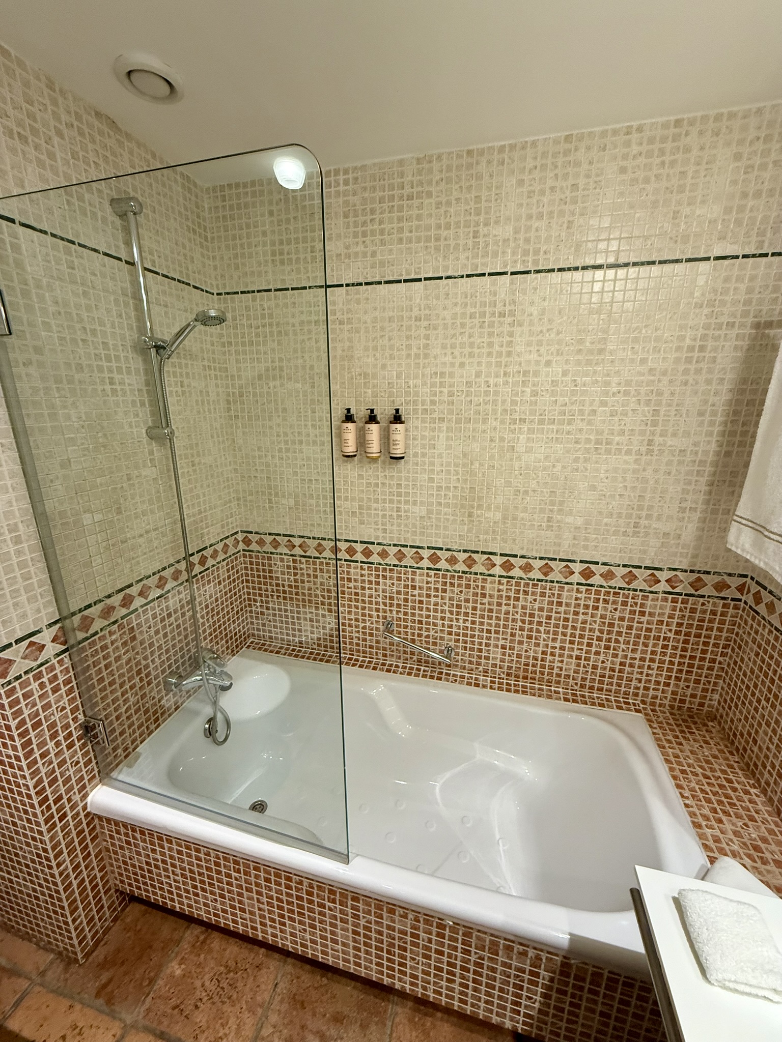 我最爱的酒店品牌之一：傲途格精选，真的带我走进了西班牙的灵魂