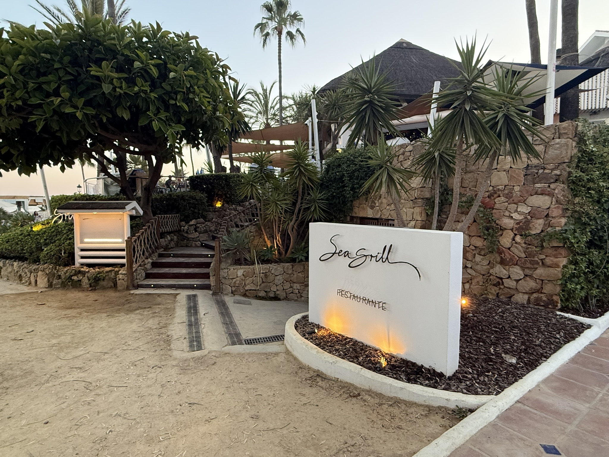 【避雷】免房券用在1500欧元一晚的“米一”度假酒店,结果以为在住汽车旅馆 - Nobu Hotel Marbella入住体验 22 【避雷】免房券用在1500欧元一晚的“米一”度假酒店,结果以为在住汽车旅馆 - Nobu Hotel Marbella入住体验