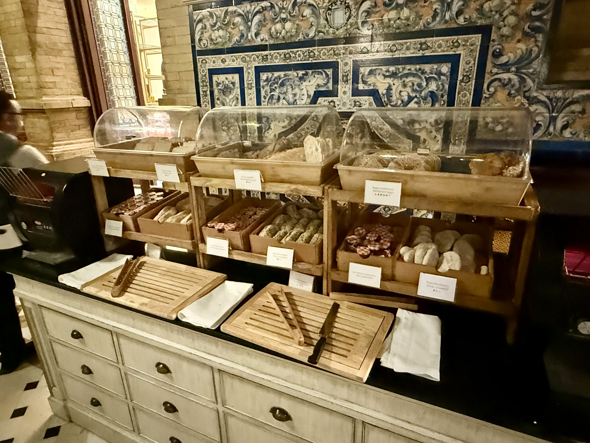 用国王命名的百年宫殿酒店 - Hotel Alfonso XIII, a Luxury Collection Hotel, Seville（塞维利亚阿方索十三世酒店）入住体验