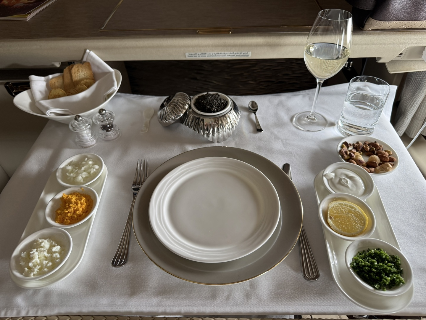 阿联酋航空Game Changer全封闭头等舱低成本末班车，我真的赶上了：飞行天花板名不虚传