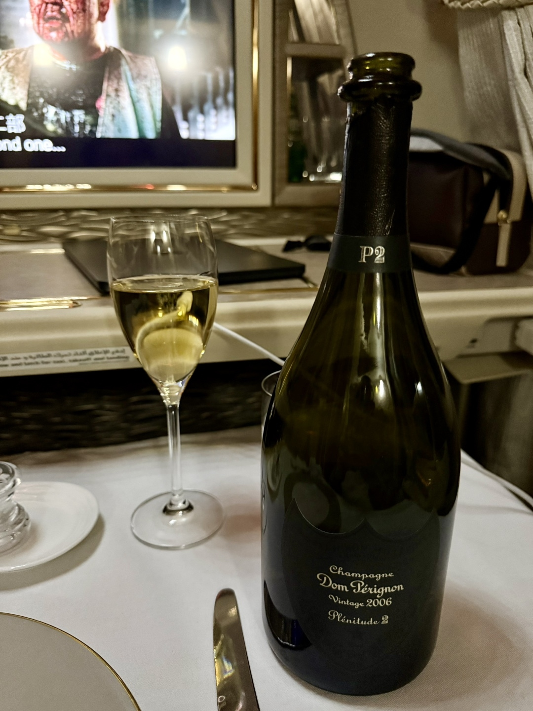 阿联酋航空Game Changer全封闭头等舱低成本末班车，我真的赶上了：飞行天花板名不虚传