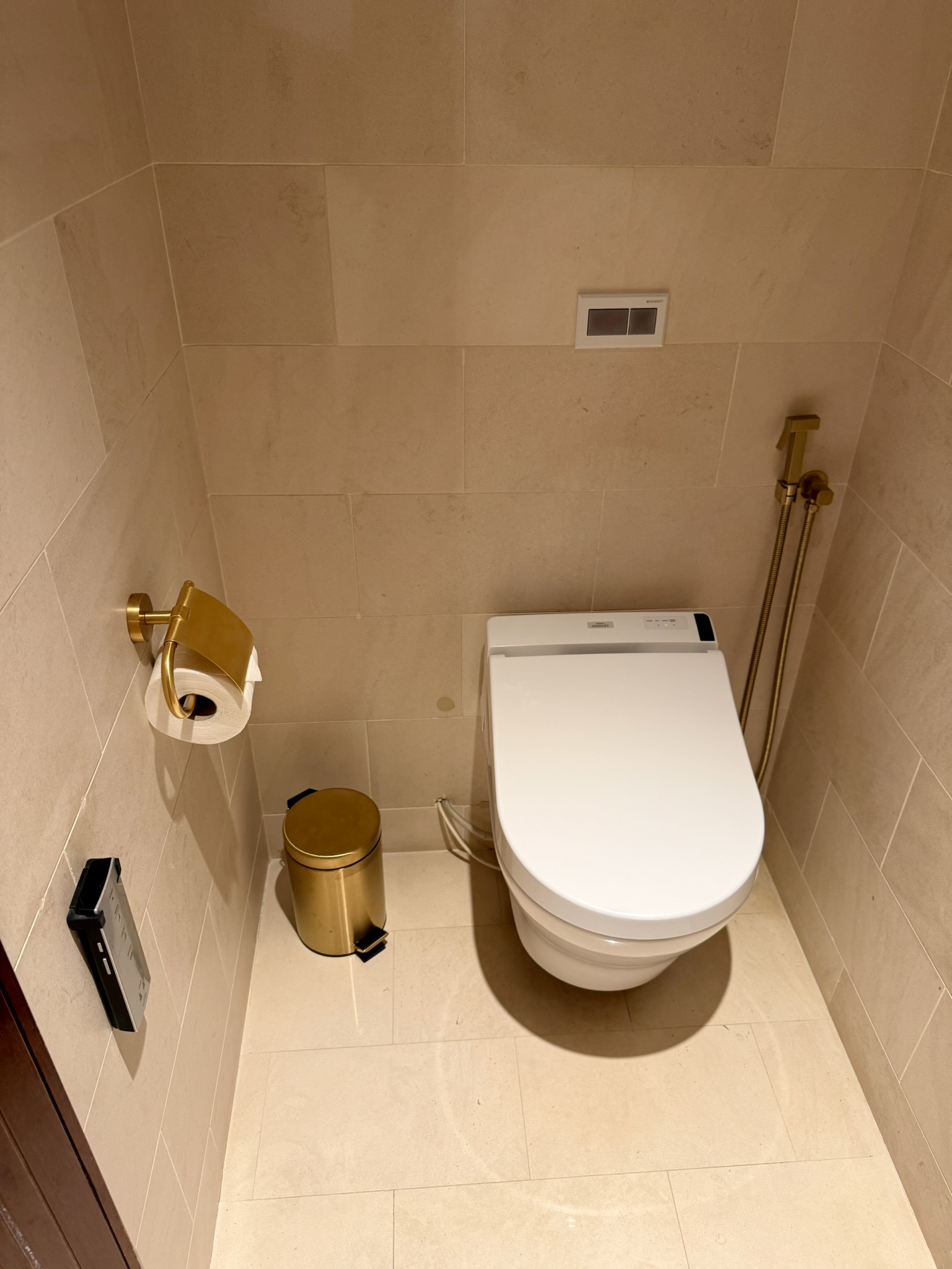 被Wi-Fi破坏的顶奢套房 - 巴黎柏悦酒店（Park Hyatt Paris-Vendôme）入住体验