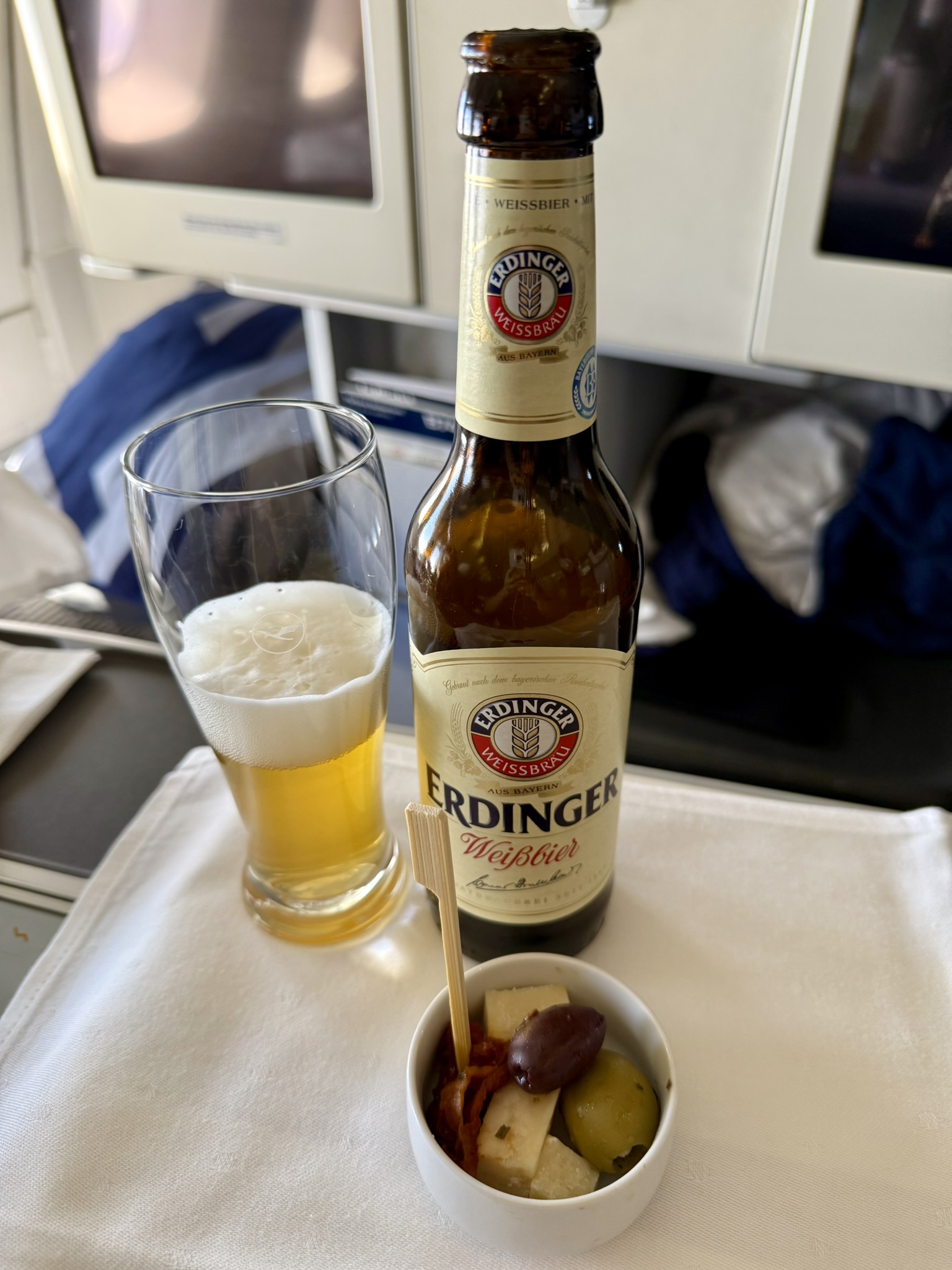 28K点数拿下空中女皇跨洋商务舱 - 汉莎航空B747-400（法兰克福 – 纽约纽瓦克）商务舱体验