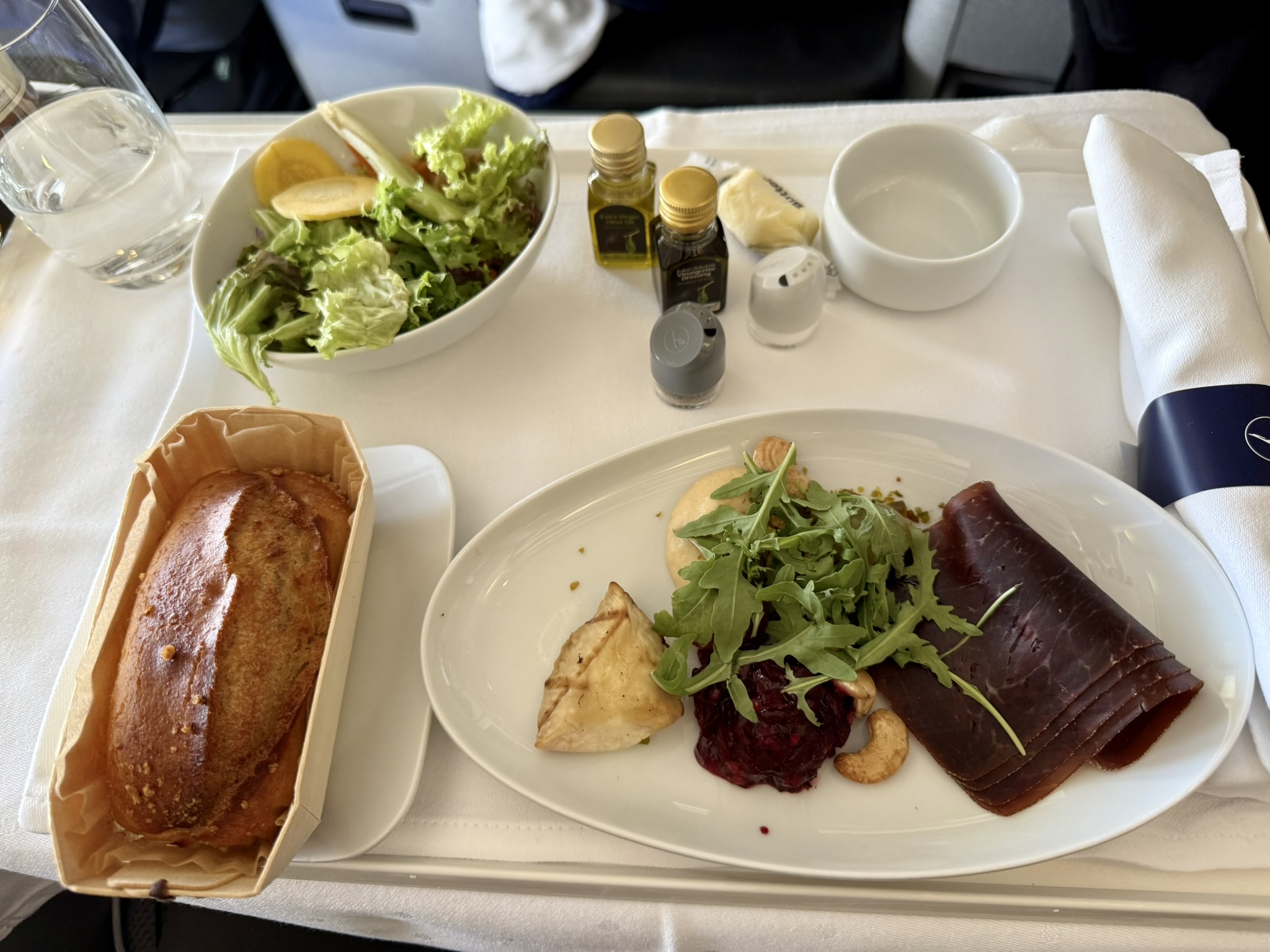 28K点数拿下空中女皇跨洋商务舱 - 汉莎航空B747-400（法兰克福 – 纽约纽瓦克）商务舱体验