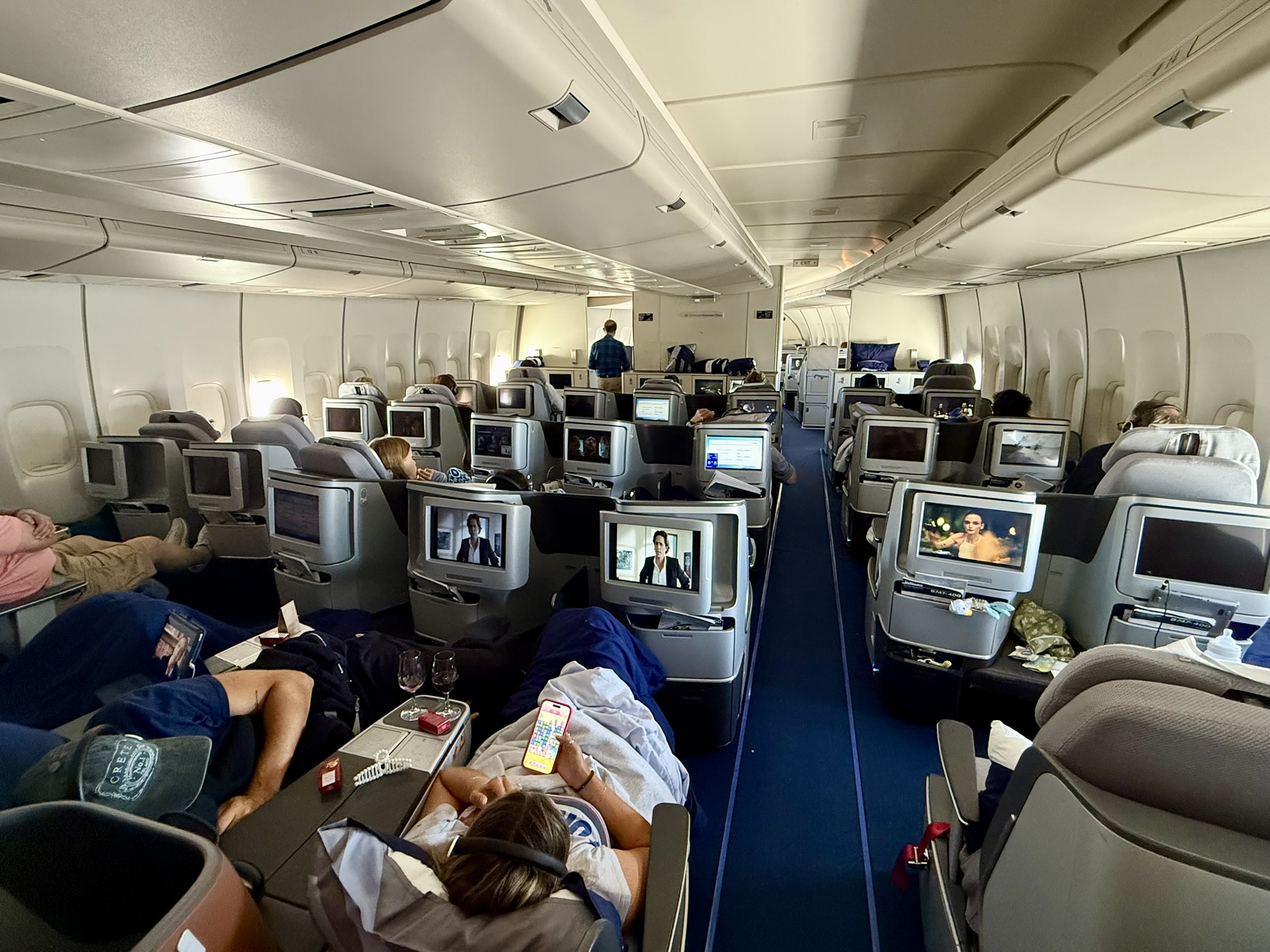 28K点数拿下空中女皇跨洋商务舱 - 汉莎航空B747-400（法兰克福 – 纽约纽瓦克）商务舱体验