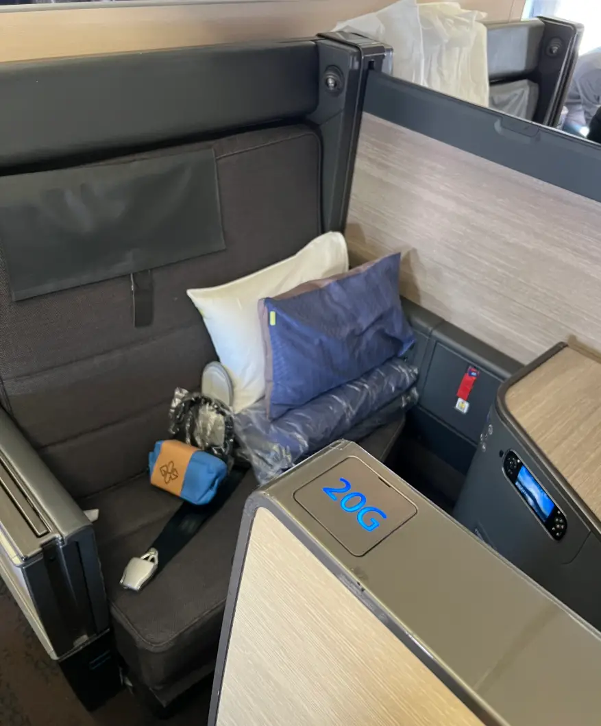 商务舱突发降舱不可怕，可怕的是大多数人不知道这反而是升级好机会！