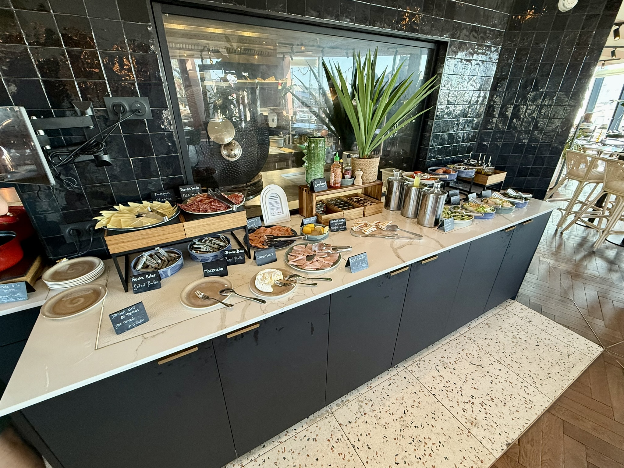 新 + 位置好，但仅此而已 - DoubleTree by Hilton Nice Centre Iconic入住体验