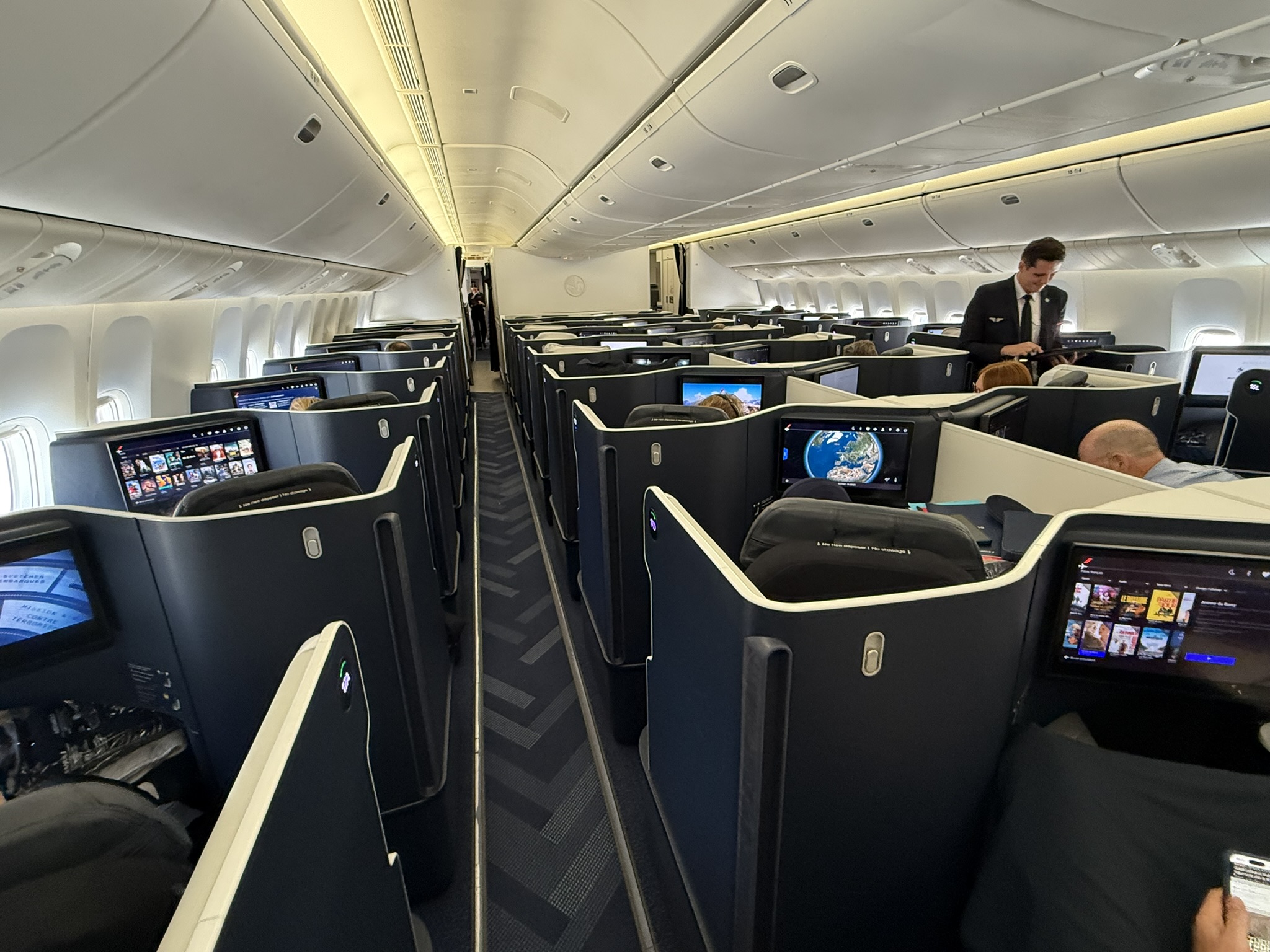 欧洲航司商务舱天花板？法航B777-300ER（巴黎CDG – 纽约JFK）商务舱体验