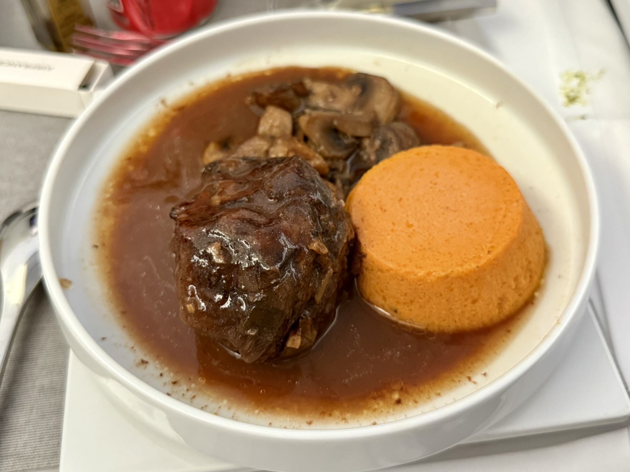 欧洲航司商务舱天花板？法航B777-300ER（巴黎CDG – 纽约JFK）商务舱体验