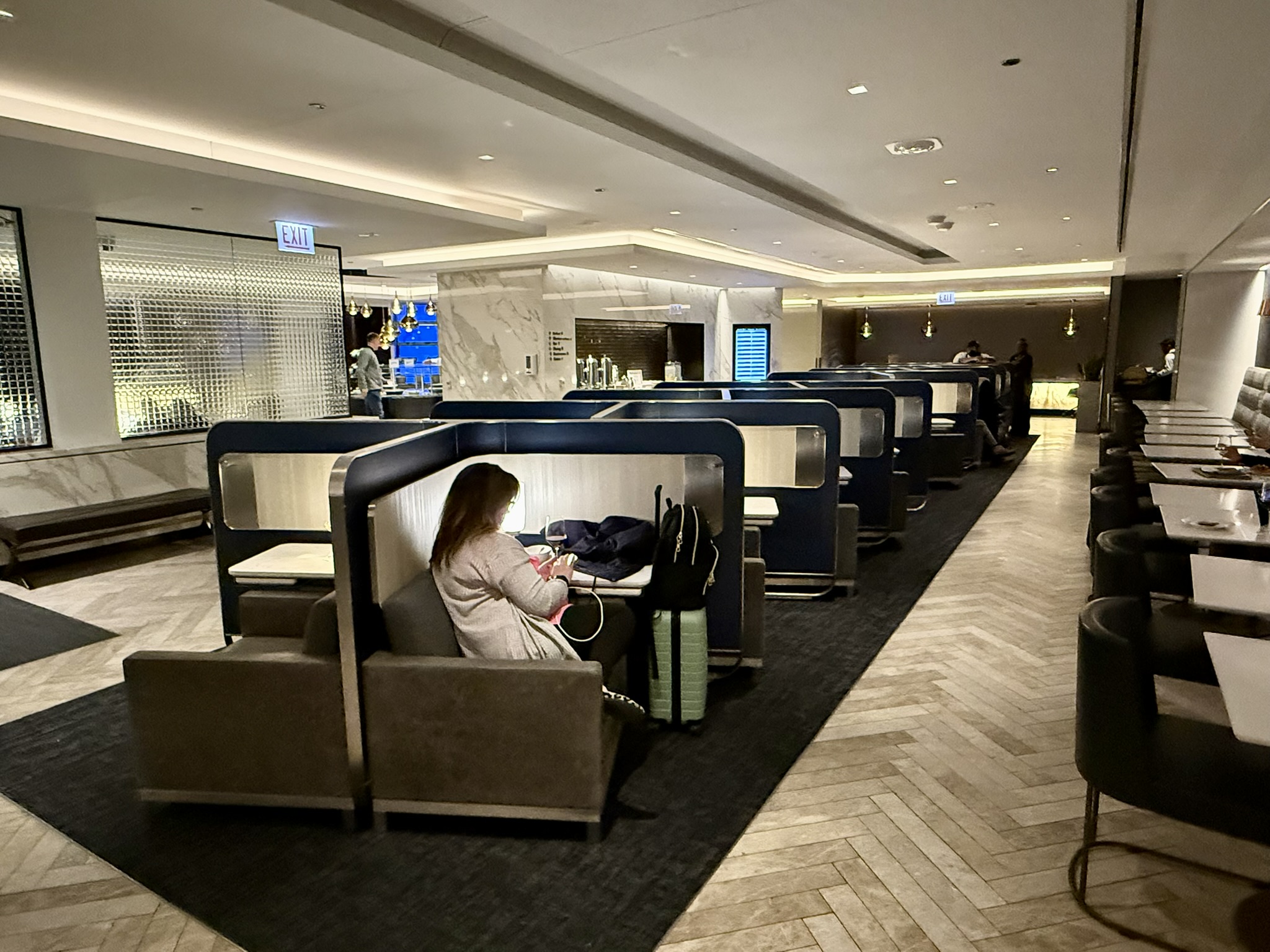 真·说走就走!87.5K AC点数拿下中美商务舱,还顺便体验了UA芝加哥Polaris休息室 10 真·说走就走!87.5K AC点数拿下中美商务舱,还顺便体验了UA芝加哥Polaris休息室