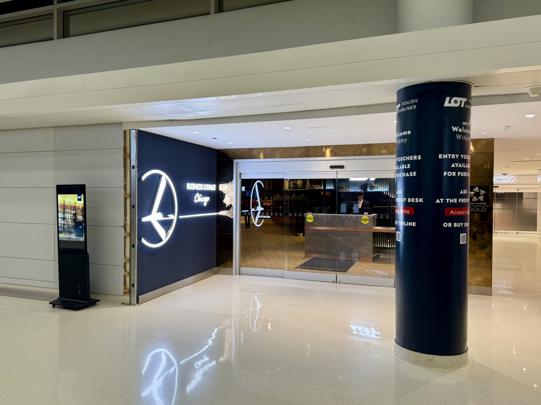 真·说走就走!87.5K AC点数拿下中美商务舱,还顺便体验了UA芝加哥Polaris休息室 29 真·说走就走!87.5K AC点数拿下中美商务舱,还顺便体验了UA芝加哥Polaris休息室