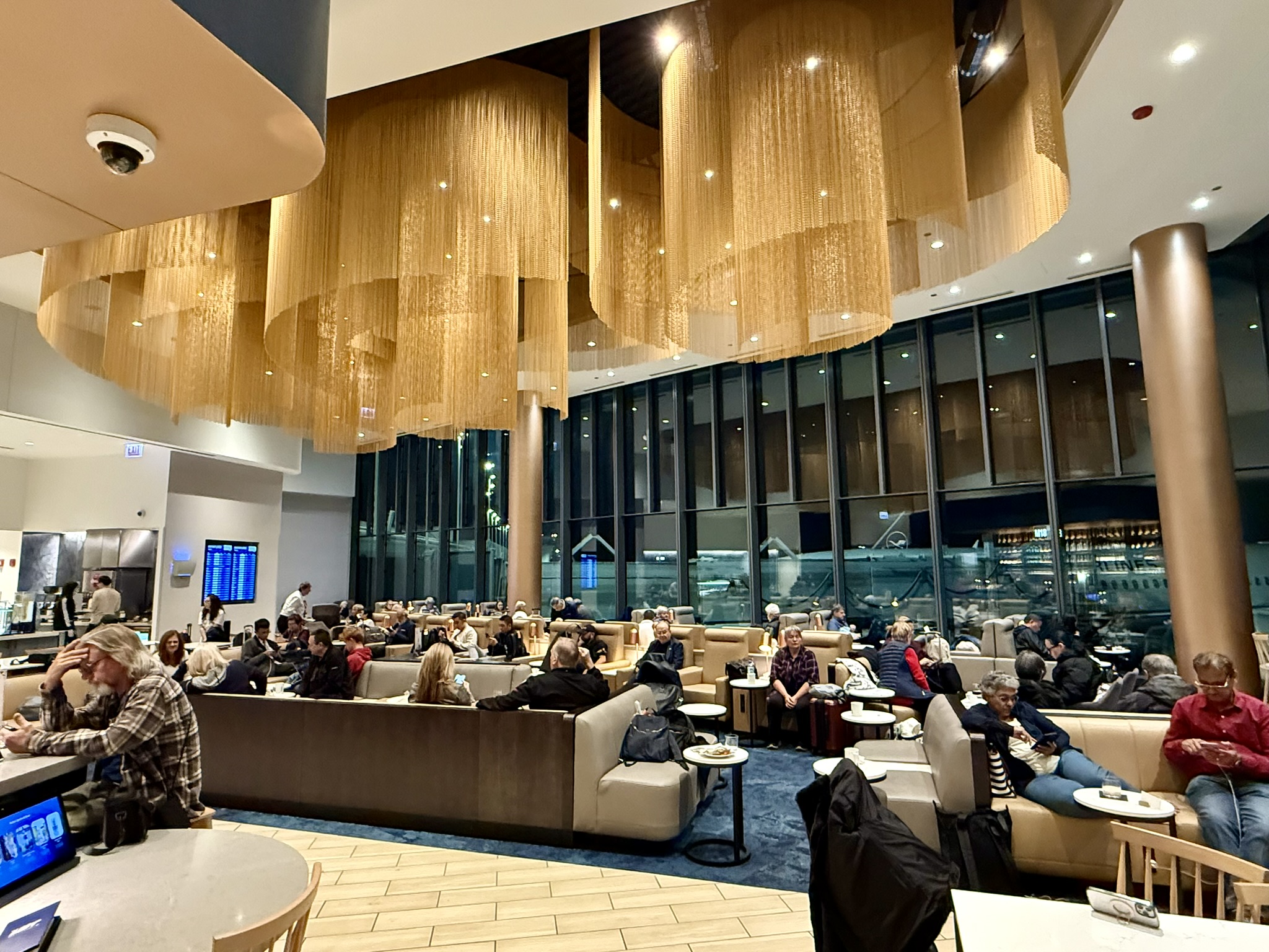 真·说走就走!87.5K AC点数拿下中美商务舱,还顺便体验了UA芝加哥Polaris休息室 31 真·说走就走!87.5K AC点数拿下中美商务舱,还顺便体验了UA芝加哥Polaris休息室