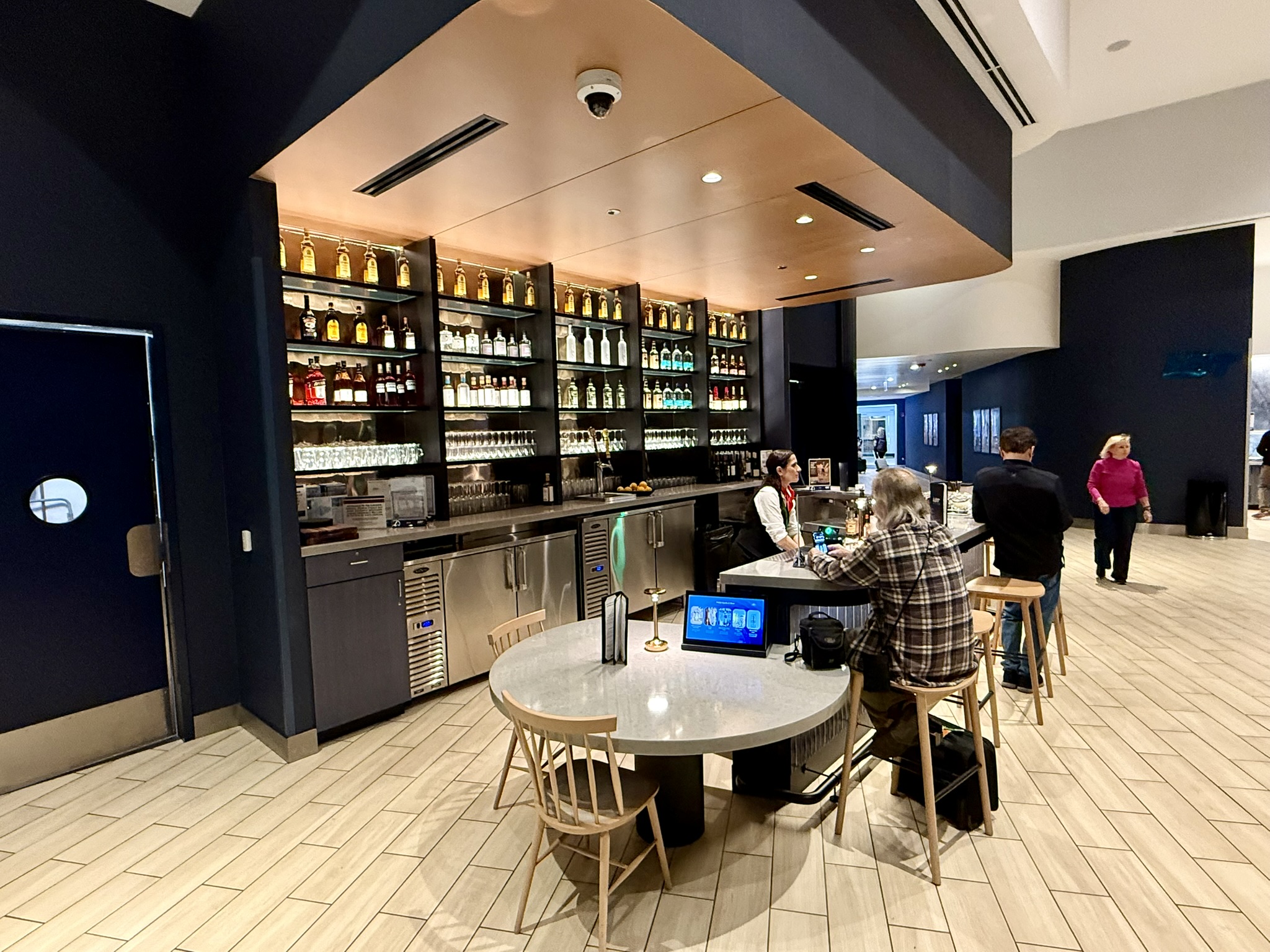 真·说走就走!87.5K AC点数拿下中美商务舱,还顺便体验了UA芝加哥Polaris休息室 30 真·说走就走!87.5K AC点数拿下中美商务舱,还顺便体验了UA芝加哥Polaris休息室