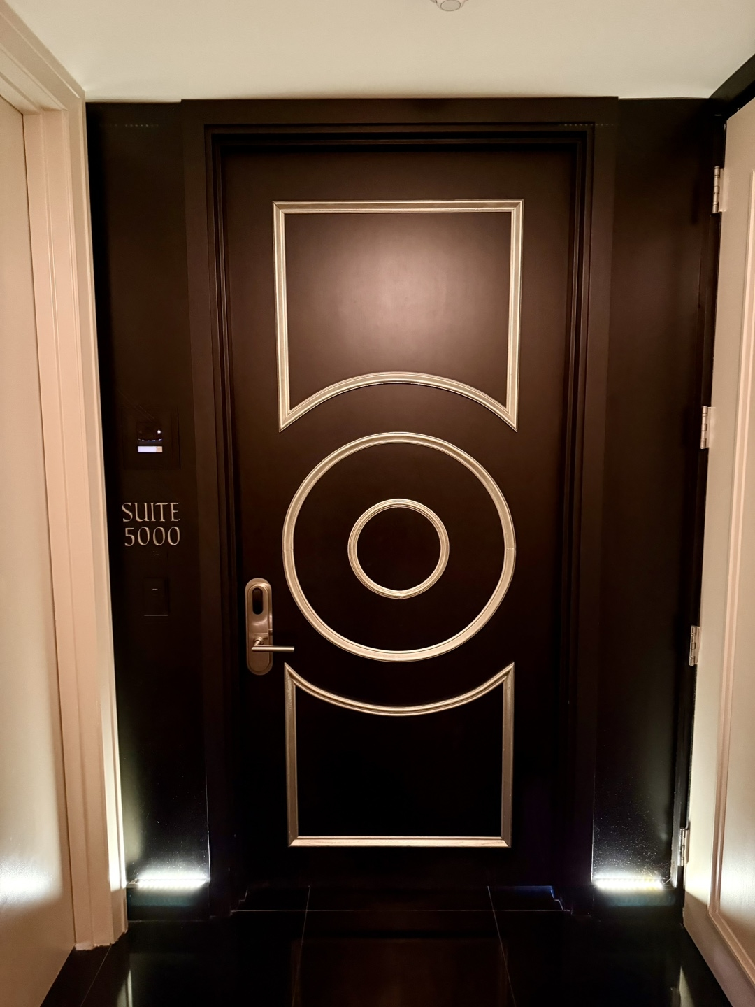 比总统套房更高一级，开箱3.6万美元一晚的纽约文华东方套房，只是这次升级的开始……