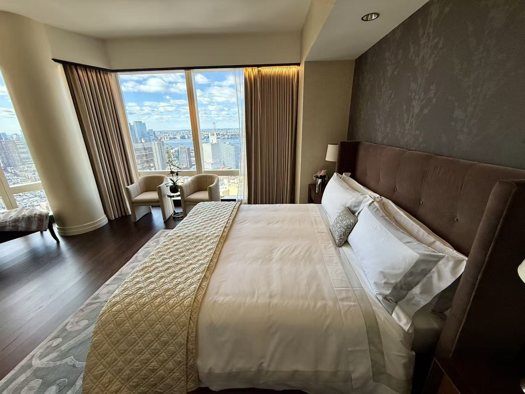 比总统套房更高一级，开箱3.6万美元一晚的纽约文华东方套房，只是这次升级的开始……